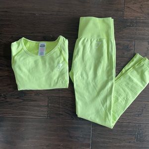 Selling gymshark clothes, and regular gym clothes